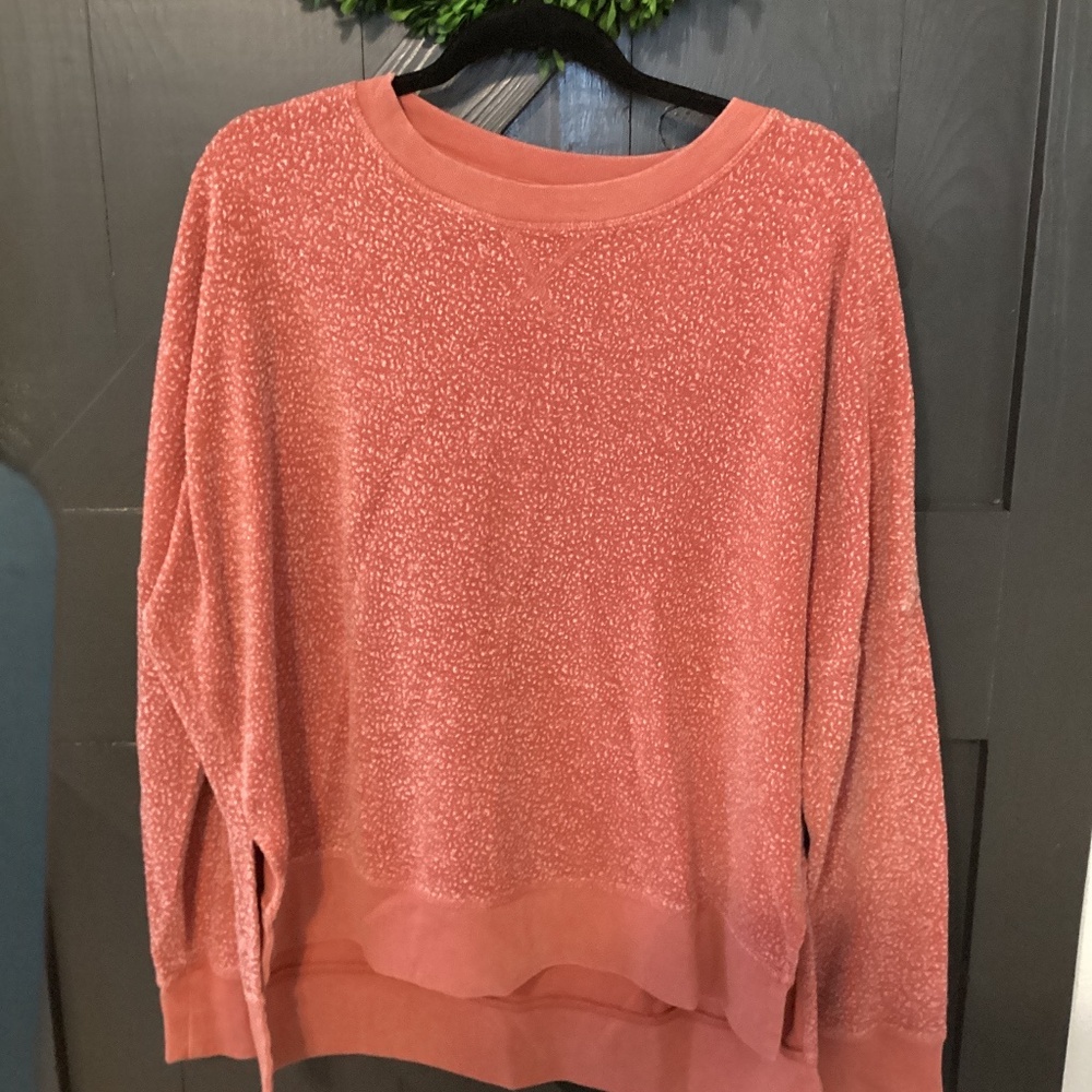 Large sweatshirt, inside out look